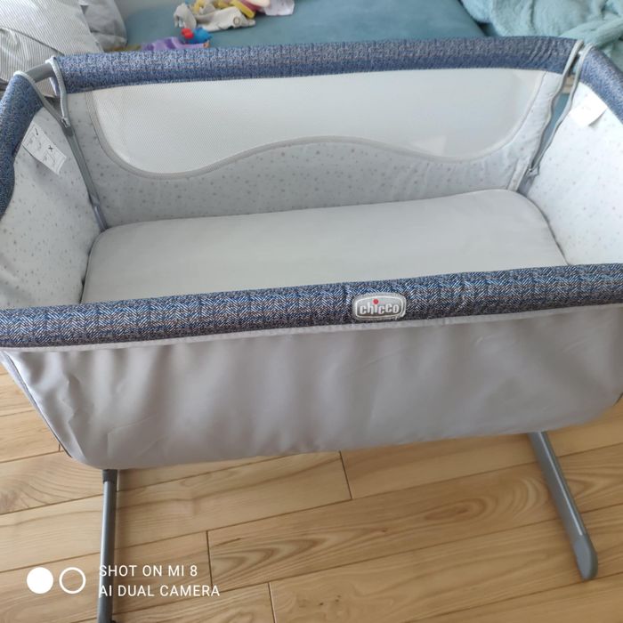 Dostawka Chicco next2me łóżeczko dostawne spectrum