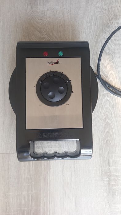 Máquina waffles  bifinett