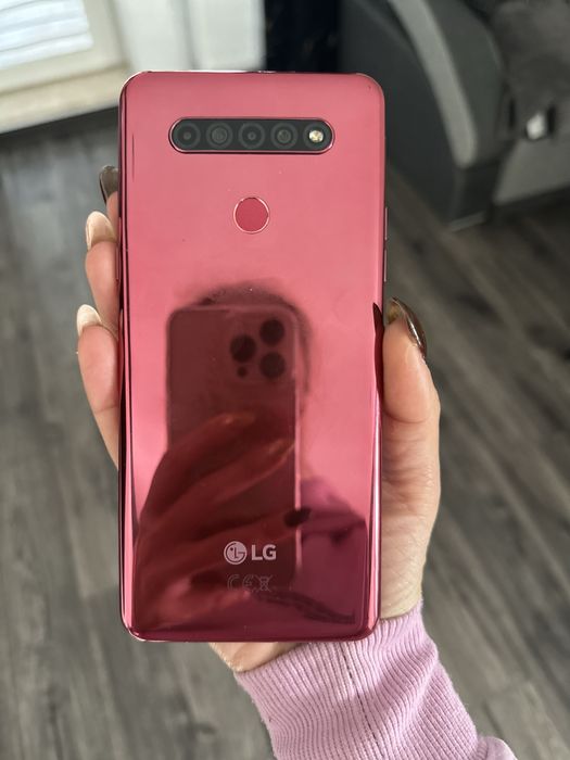 LG K51 S różowy telefon