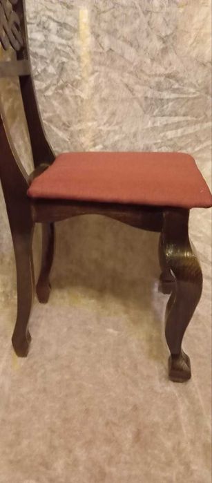 Стул кухонний дерев'яний