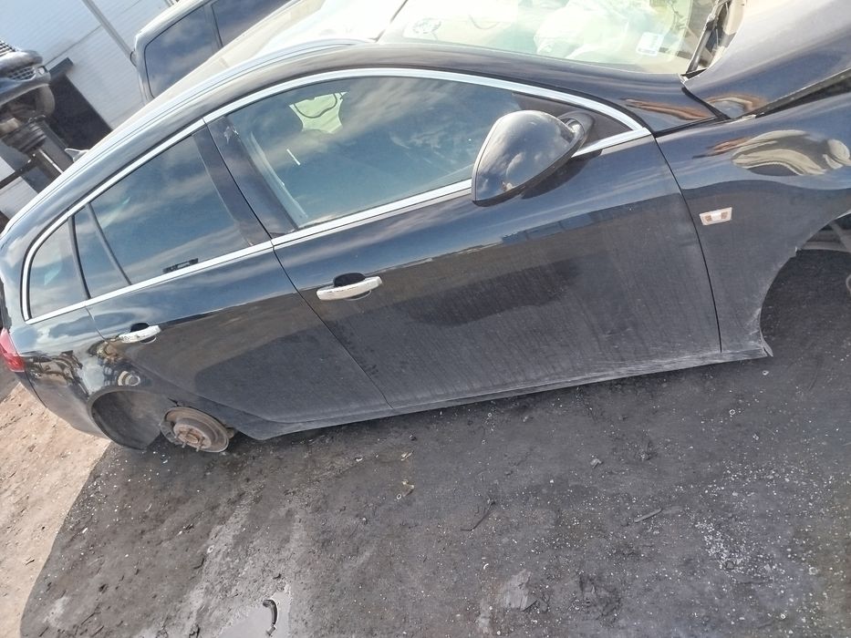 Insignia A kombi Z22C drzwi kompletne stan bdb wysyłka