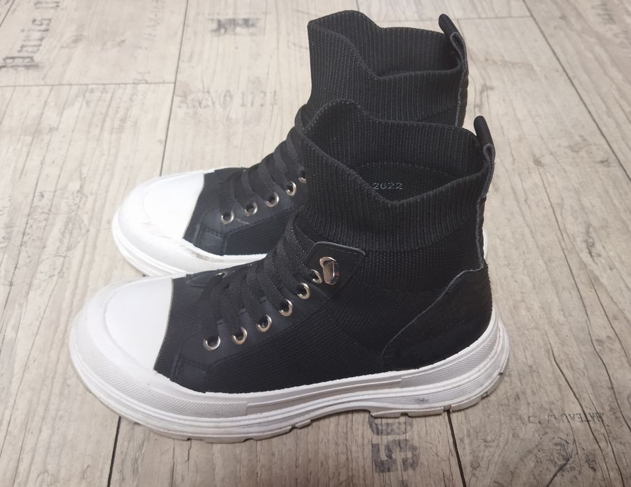 Стильні кеди-боти