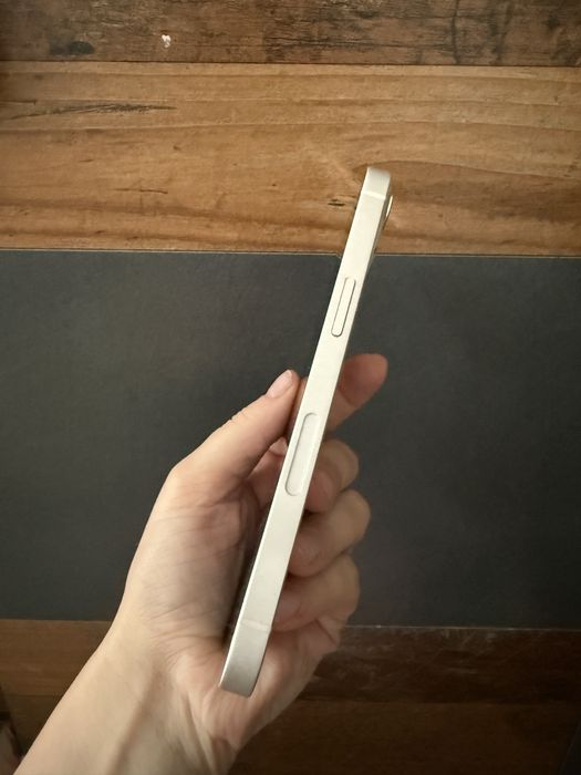 iPhone 13 128 Gb Neverlock + AirPods Pro 2