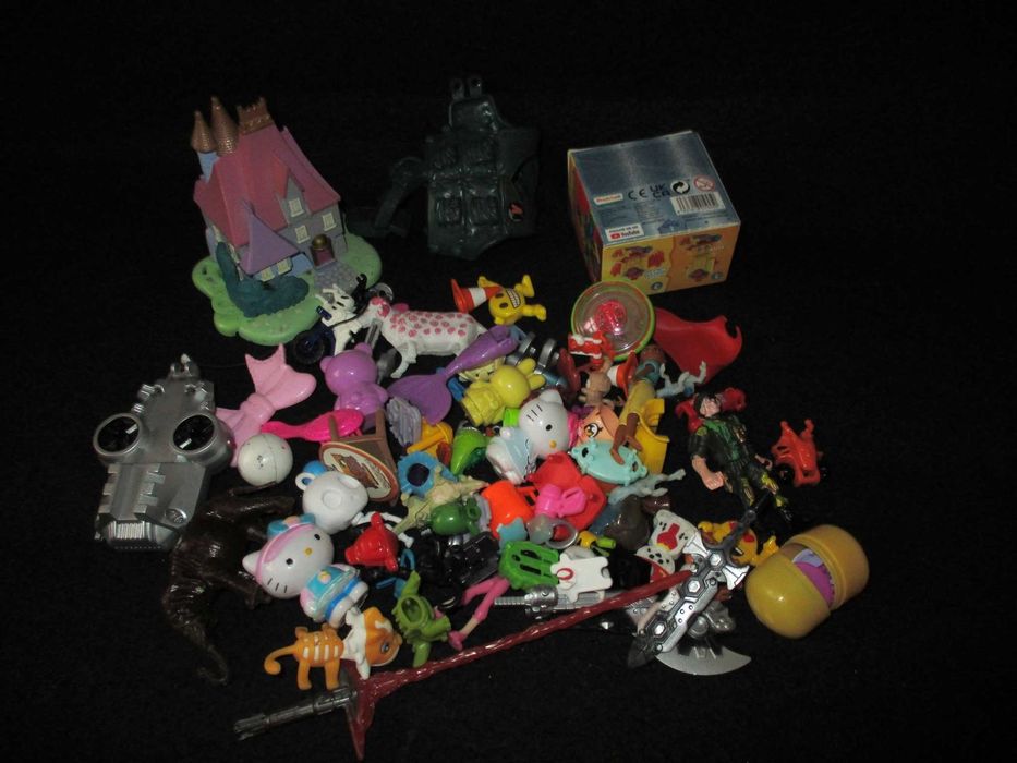 Large Puzzle Toy Set Weighing Nearly 5 Kg