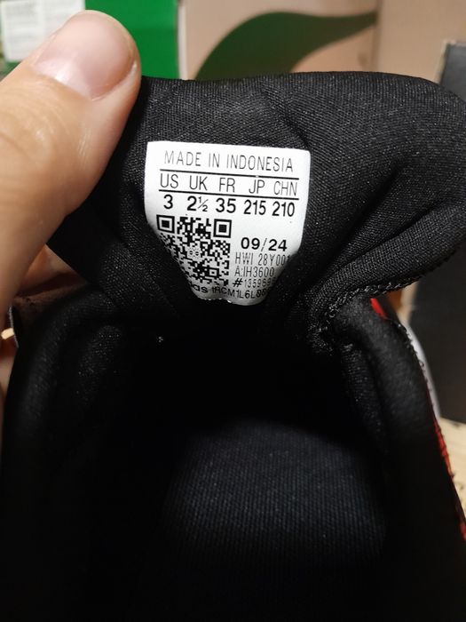 Нові кросівки PUMA, Adidas