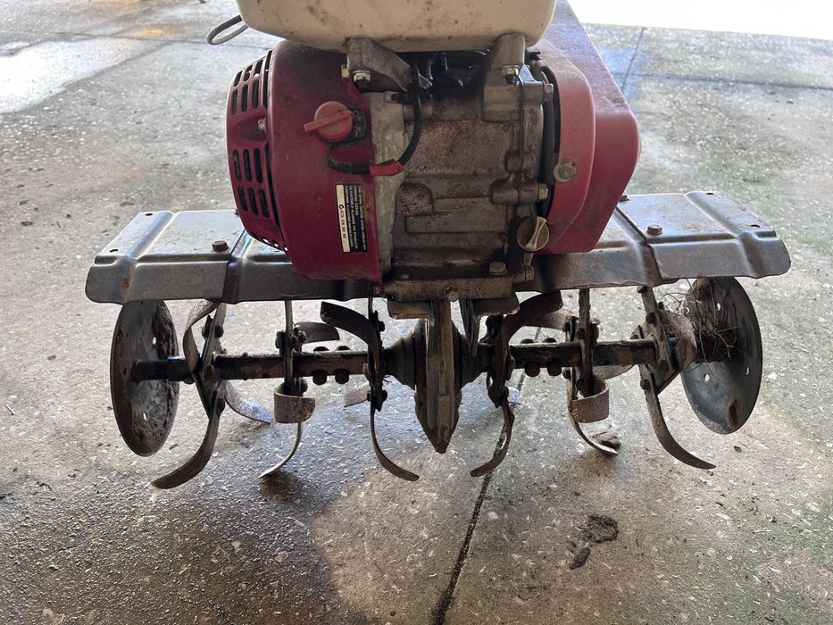 Motoenxada Efco MZ 2090R (Motor Honda GX160) - aceito  proposta de compra !