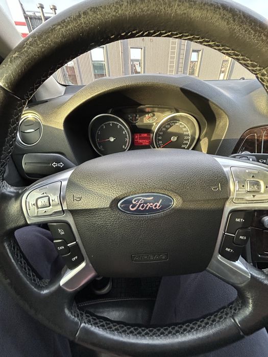 Ford Mondeo Автомат