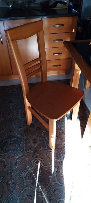 Mesa de jantar ou cozinha