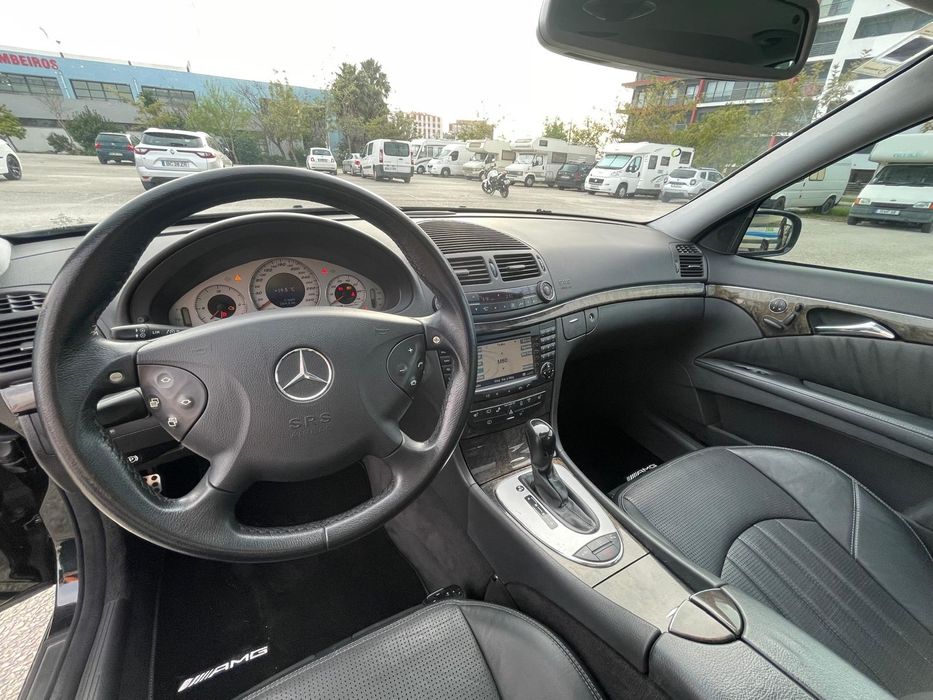 Mercedes-Benz E55 AMG S211