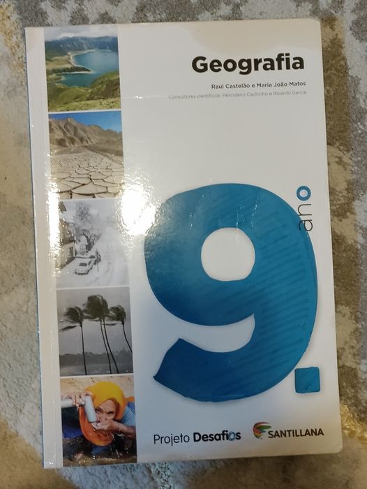 Livros escolares 9 ano