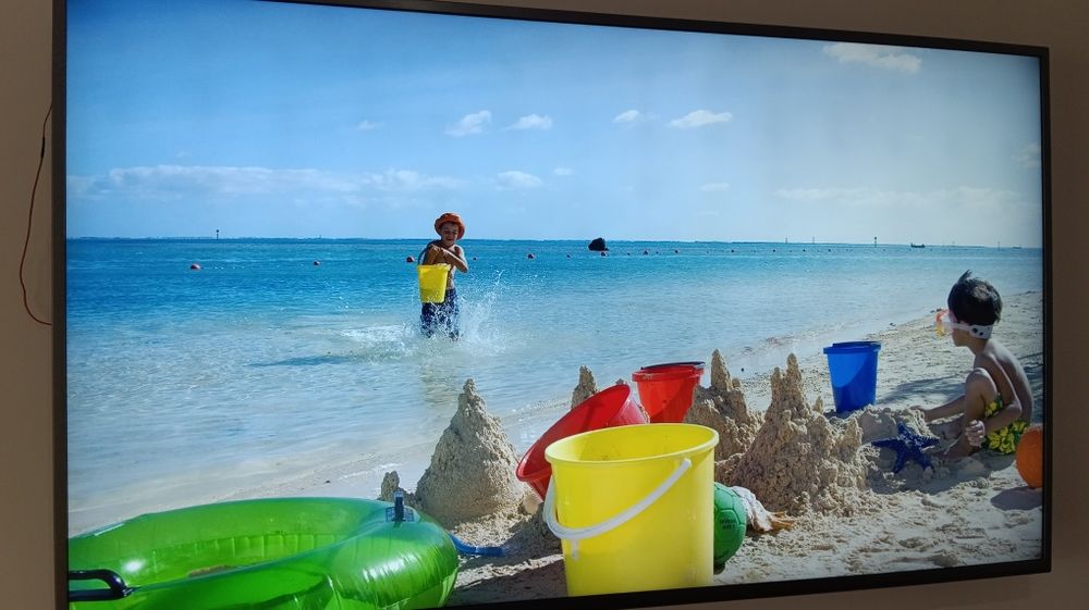 TV Samsung UE55JU6870