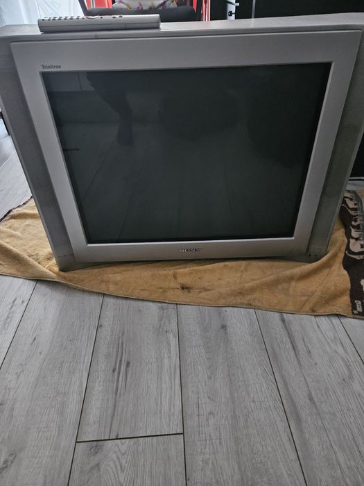 Sony triniton KV-29FX66K