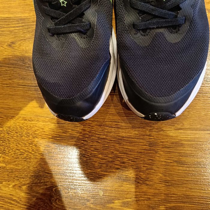 Adidasy Nike 35 buty