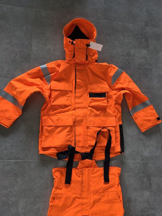 Sztormiak żeglarski, rozmiar L.