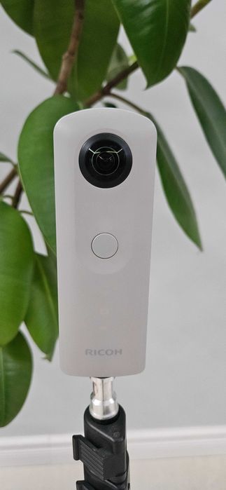 Ricoh Theta SC2 kamera sferyczna 360° + statyw.