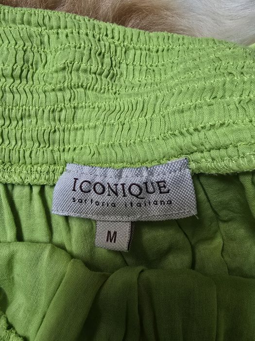 Vestido curto com renda Iconique M