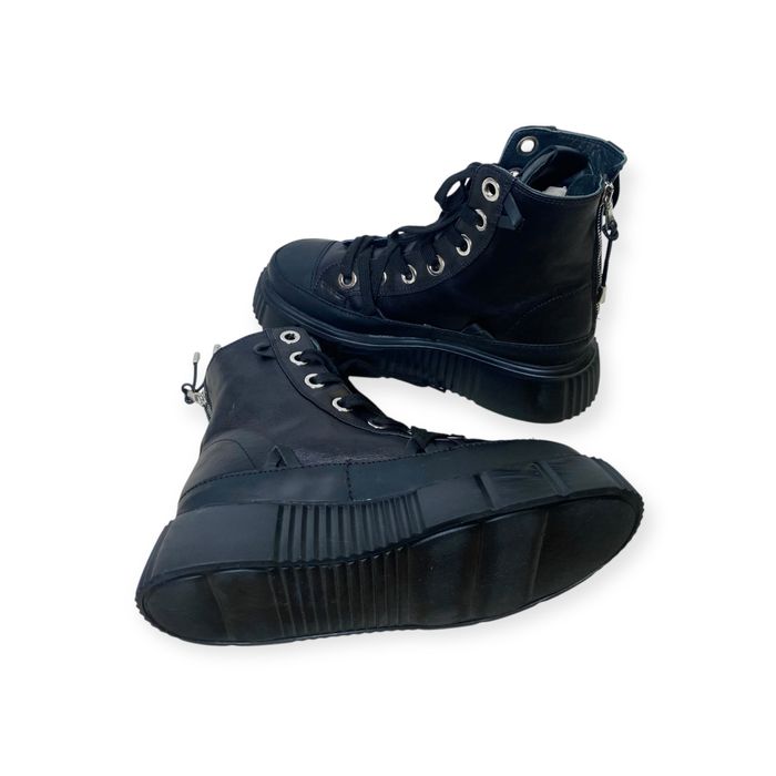 Шкіряні чоботи Inuikii.