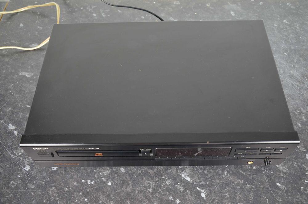 DENON DCD-1015 odtwarzacz CD 2 x PCM61P Alpha  HI END 1995r
