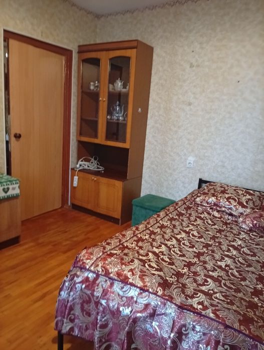 Здаю КІМНАТИ в квартирі