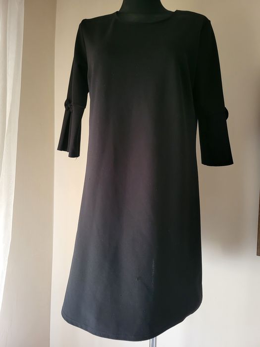 Mała czarna sukienka 42-44