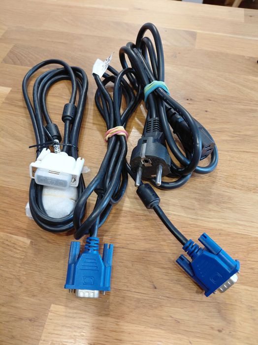 Monitor LCD DELL PS17OS  Czarny Sprawny 17"+ komplet kabli