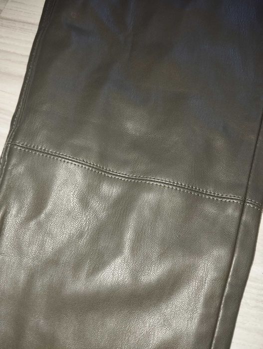 Spodnie Eco skóra zielone oliwkowe Xs Zara