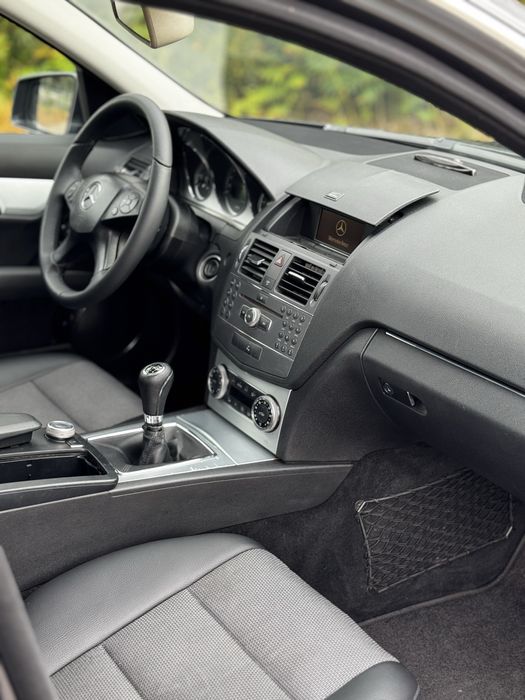 Mercedes-Benz C220 CDI | Excelente Estado