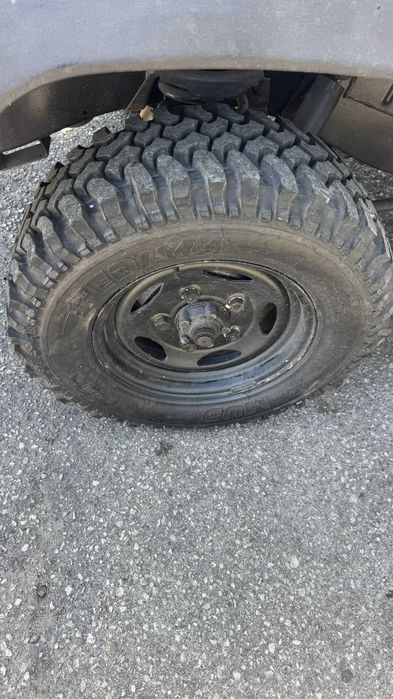 5 Jantes Land Rover Defender com pneus Fedima F Mud 245/75 R16.