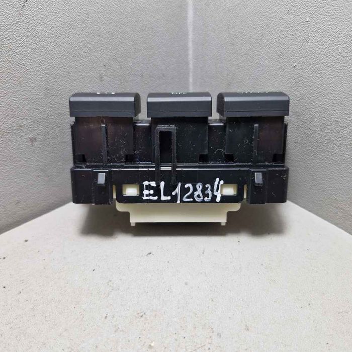 Toyota Land Cruiser Prado J150 2009-2023 Блок кнопок  EL12834 8497060380