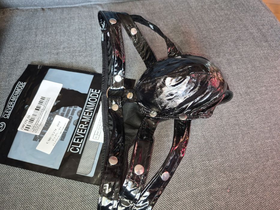 Super wygodne seksi stringi z kieszonką