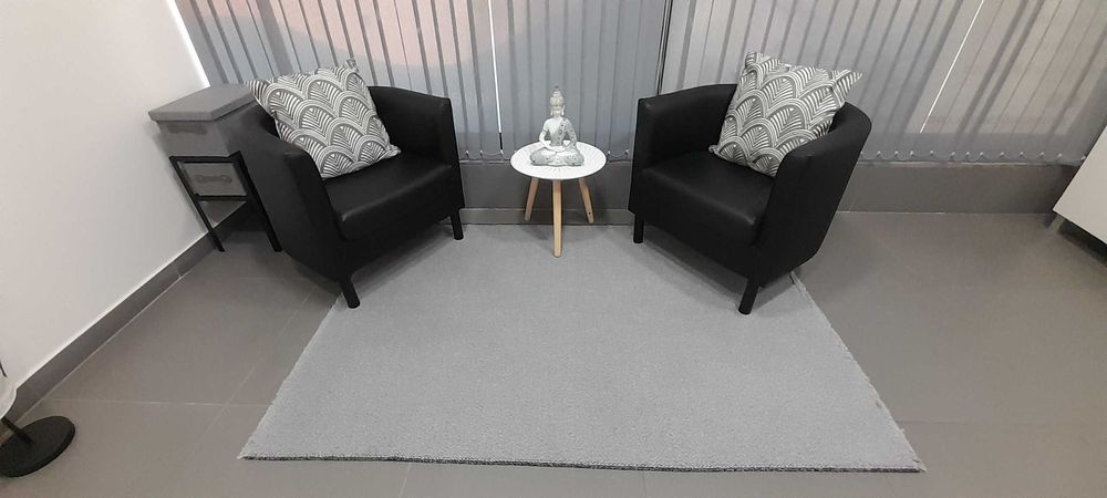 Alugo Salas para Consultas na Sobreda