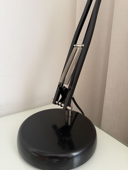 Candeeiro de mesa