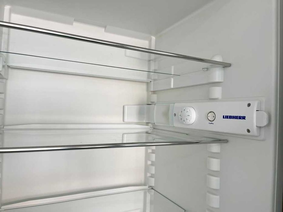 Lodówka Liebherr 181 cm, CUP3021, szerokość 55 cm, 269 litrów, A+