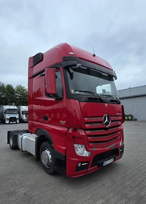 Mercedes-Benz