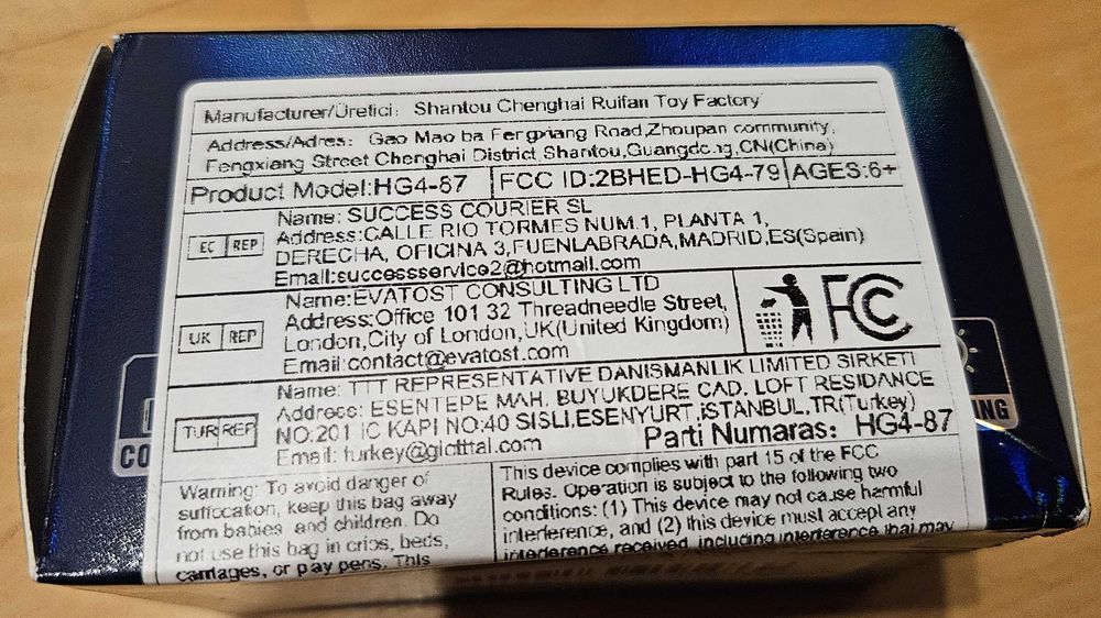 Mini zdalnie sterowany samochód 2.4G dla chłopców Beetle HG4-87