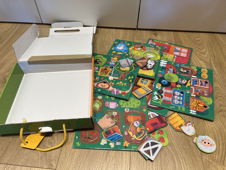 Play farm montessori