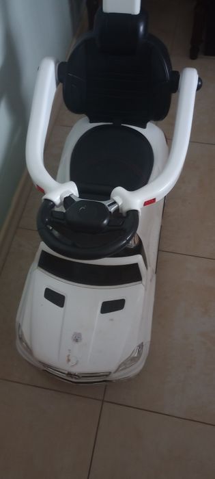 Jeździk pchacz samochód Mercedes