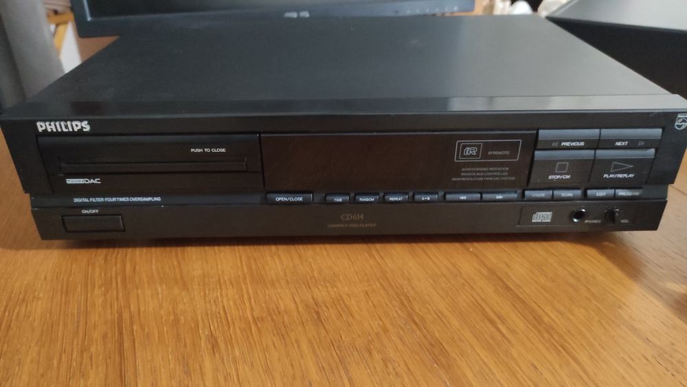 Leitor de CDs Philips CD 614  TDA 1543 (Mecânica CDM-4/19 - Revisto)