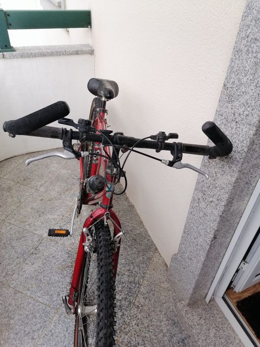 Bicicleta orbita challenger vermelha