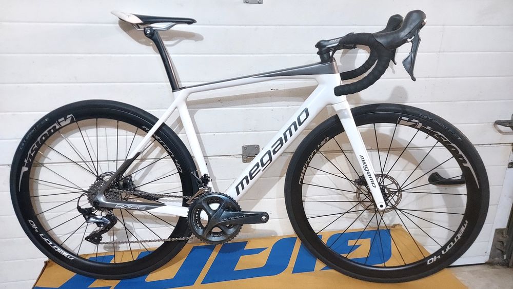 Megamo Raise e Roubaix Disco t52