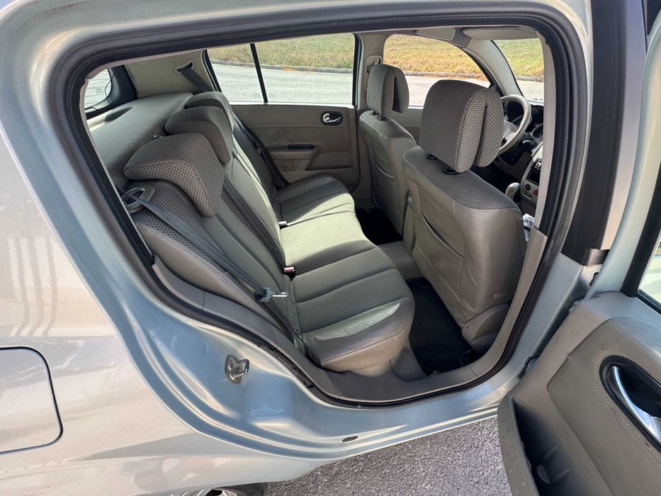 Renault Megane 1.5 Dci 220 mil km