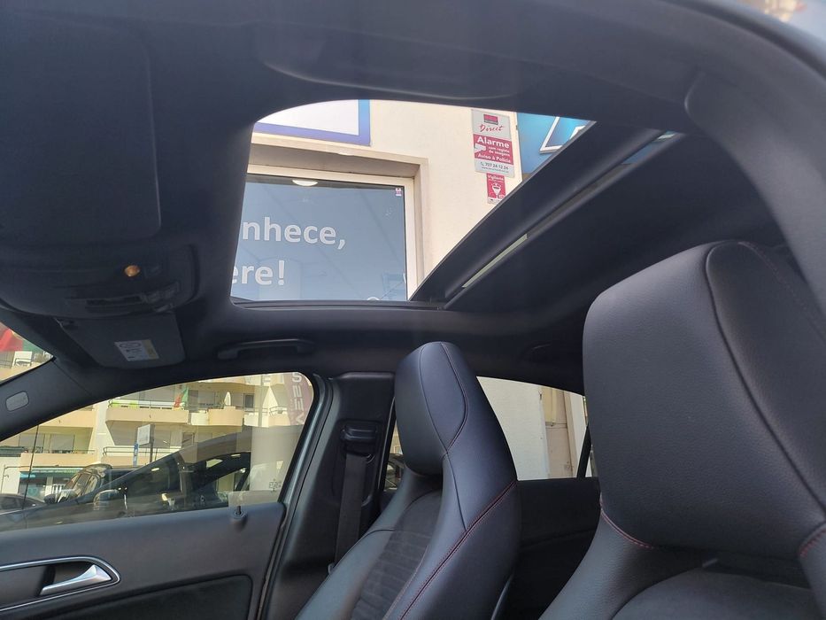 Mercedes-Benz A 45 AMG 4Matic Speedshift 7G-DCT
