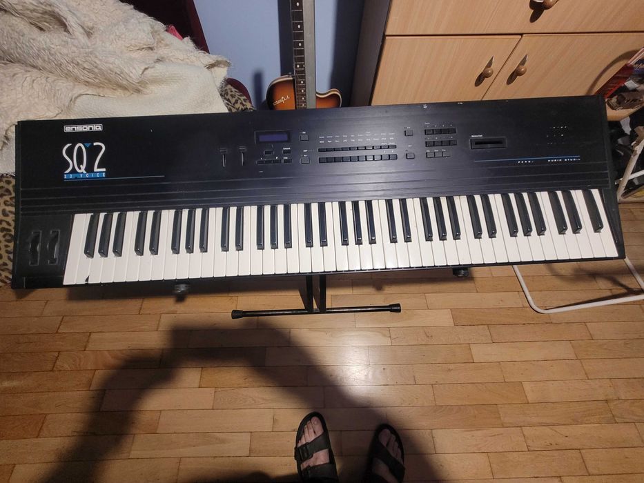 KEYBOARD SQ-2  ENSONIC piano+ syntezator