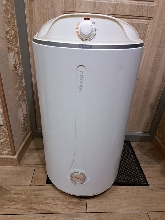 Бойлер Atlantic 80л. Сухой тен, 1500w.