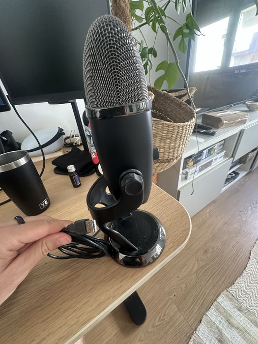 Microfone USB Blue Yeti