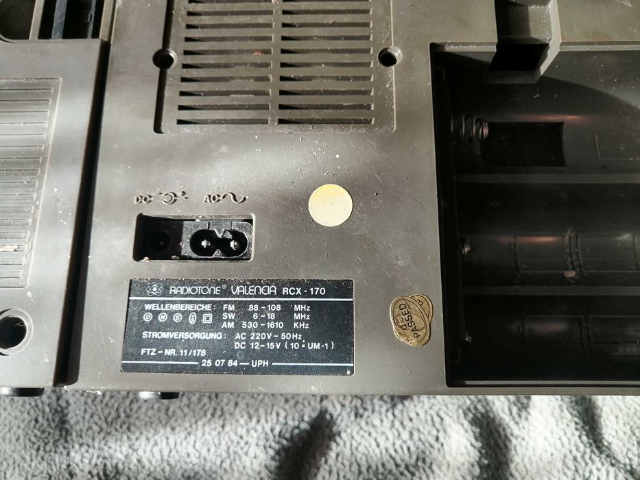 Radiomagnetofon ghettoblaster  RADIOTONE RCX-170 VALENCIA