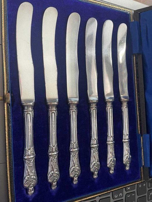 Антикварний набір срібних ножів «Апостоли» (6 шт.), Англія