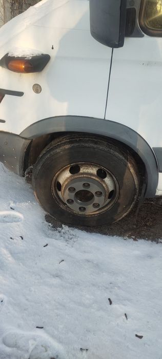 Продам вантажний фургон Iveco Daily 65C15 2001 рік 2.8 л