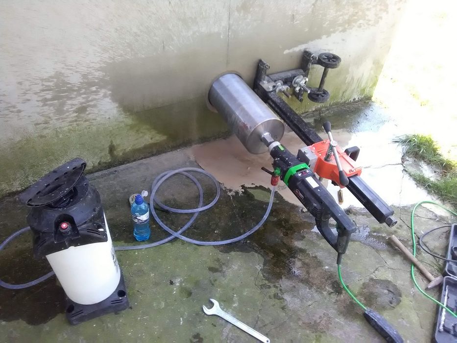 Odwierty, przewierty, cięcie oraz kucie betonu