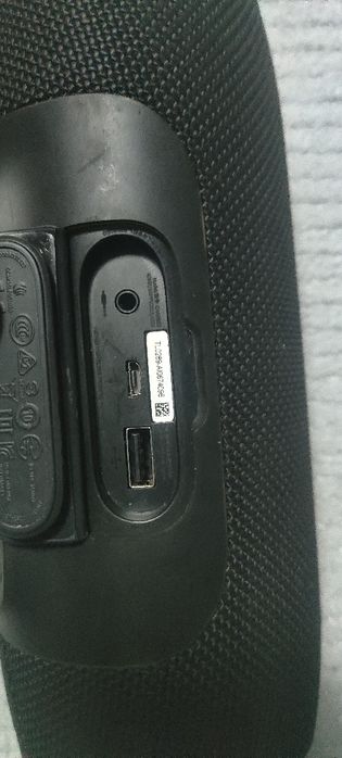 Głośnik bezprzewodowy Bluetooth JBL Charge 3 20w  czarny